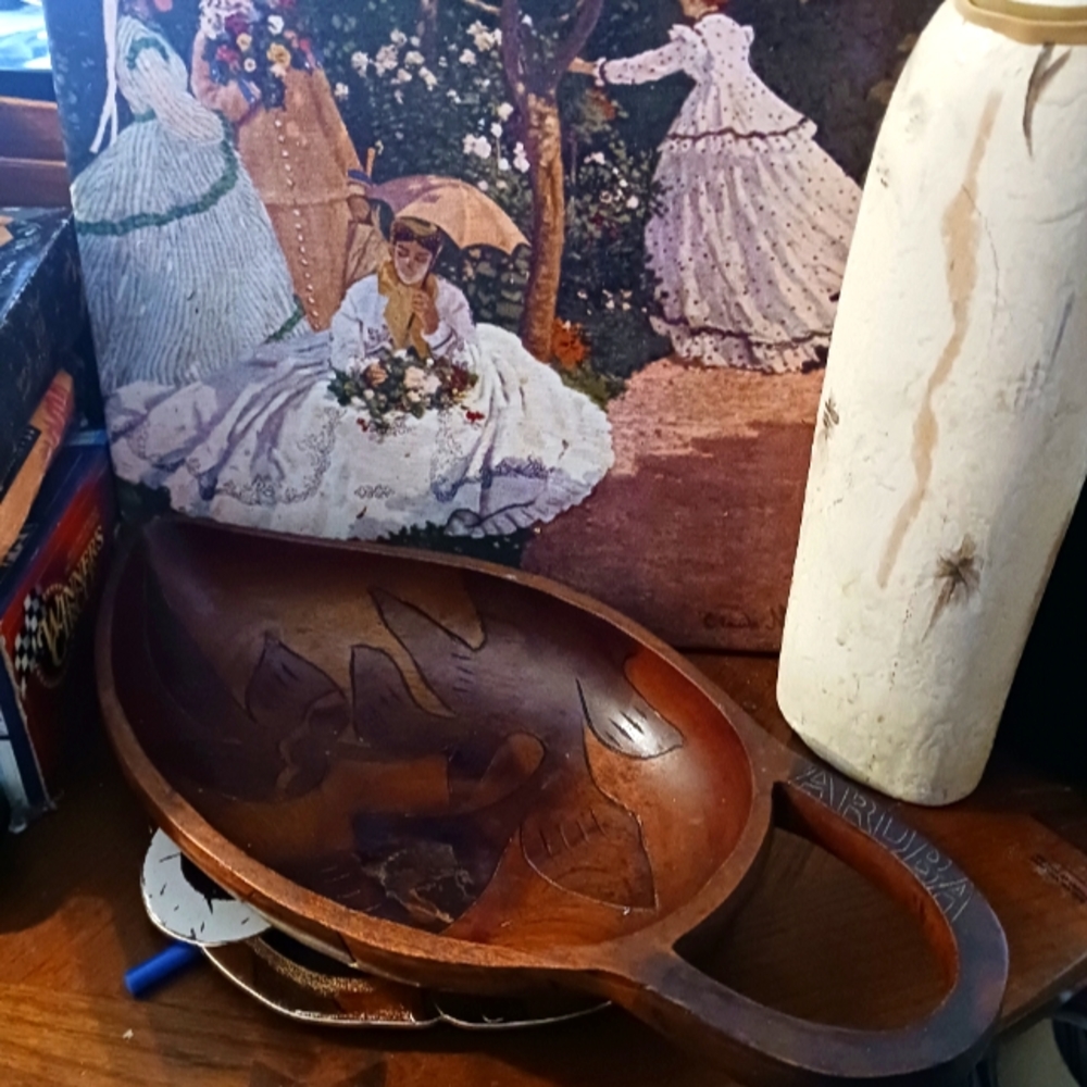 Vintage Artisan🐟 🥘Art Oval Tray Platter  Hand Carved Wood🪵Nice Gift.🎁 💕🥭